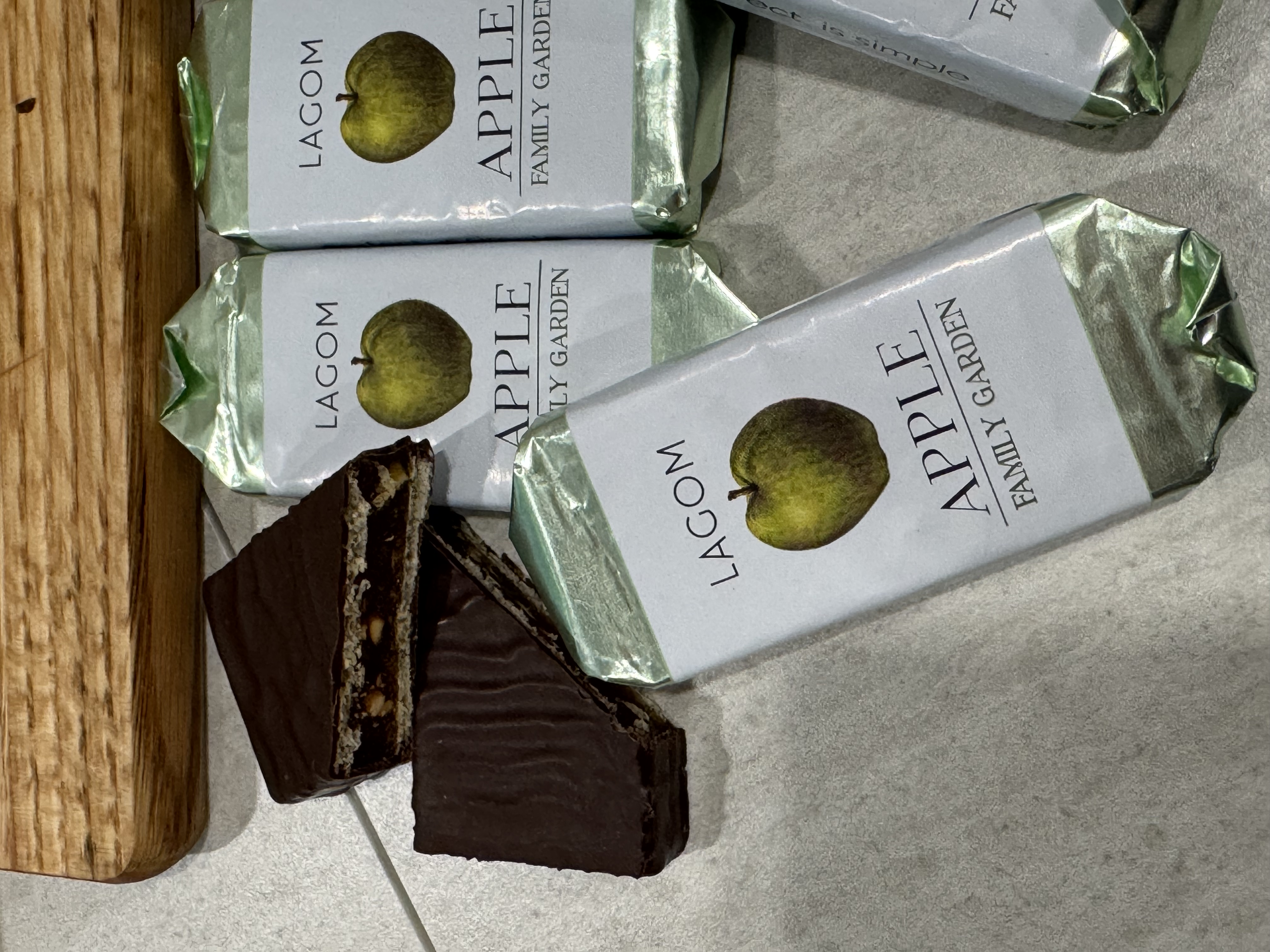 "Family Garden" з яблучним джемом