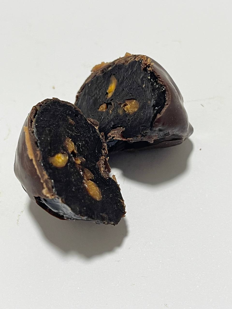 Чорнослив в шоколаді